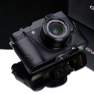 Leather Black Half Case for Fuji X10/X20